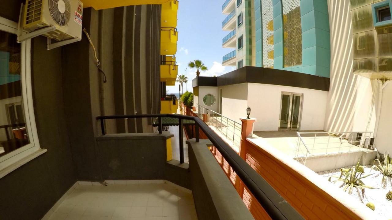 Flamingo Beach & Suite Mahmutlar Buitenkant foto